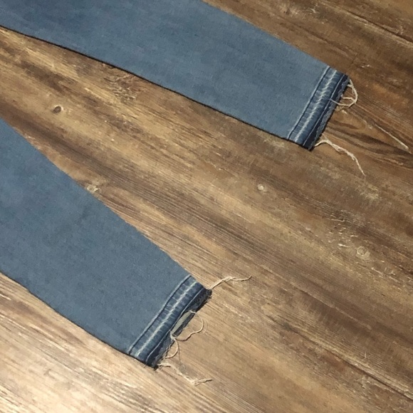 AG Adriano Goldschmied Jeans Women's 26 The Stevie Ankle Slim Straight Frayed - Picture 6 of 7